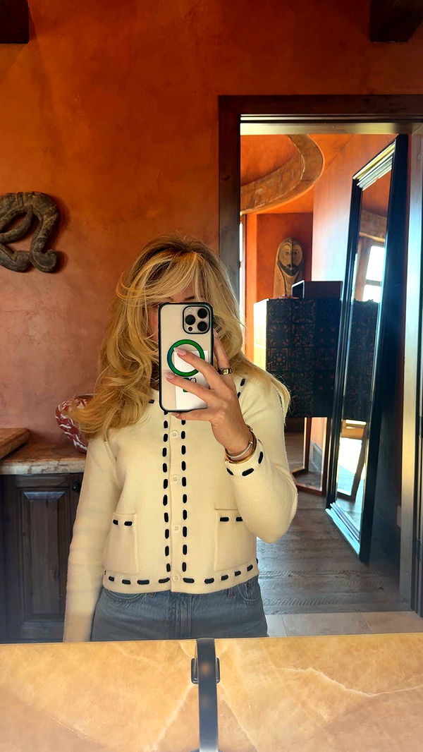 abigailwhhitee image ~ Altpins