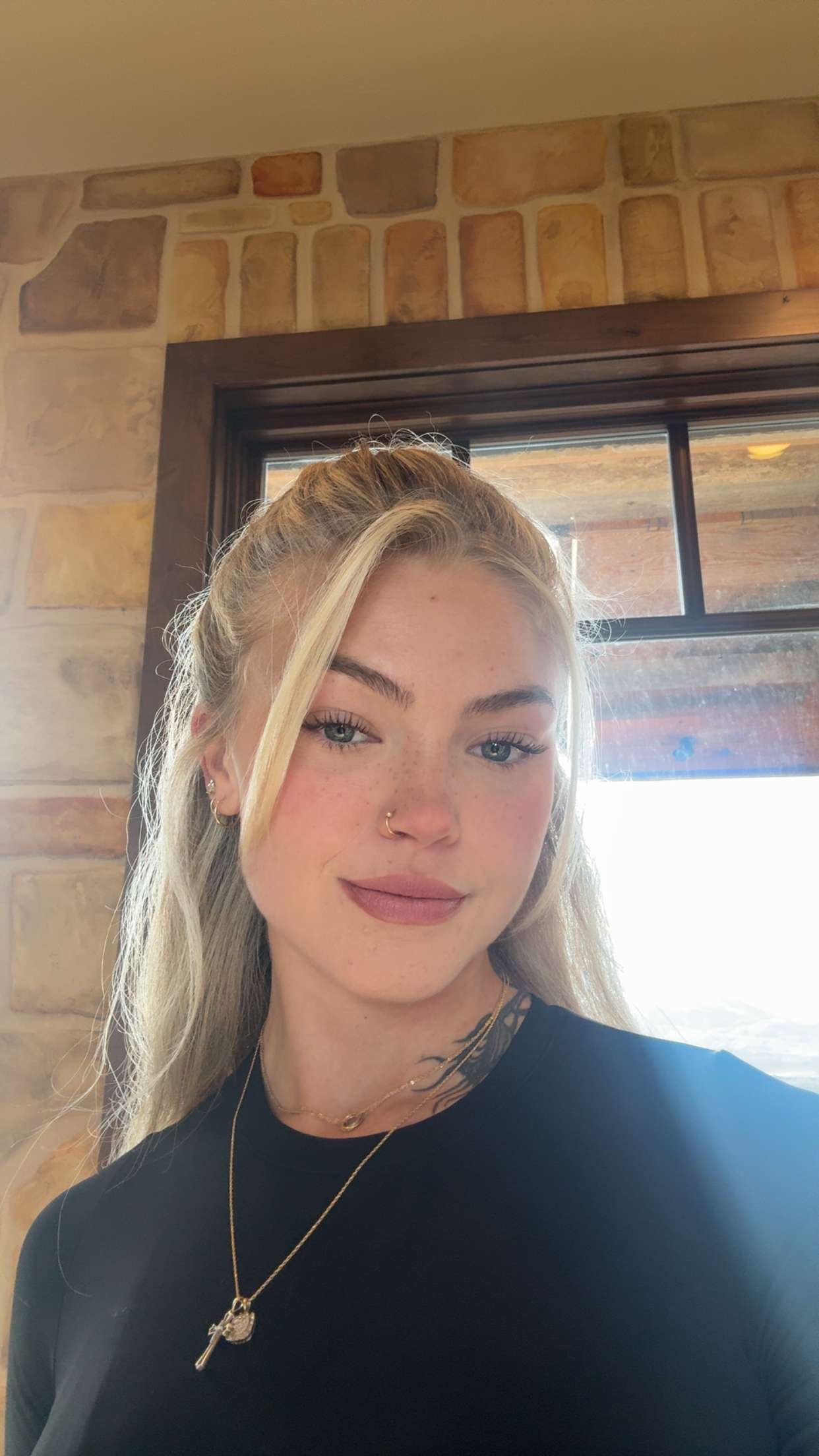 abigailwhhitee snapchat image archive image