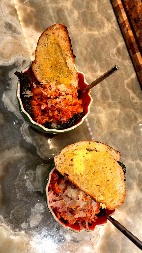 abigailwhhitee image ~ Altpins