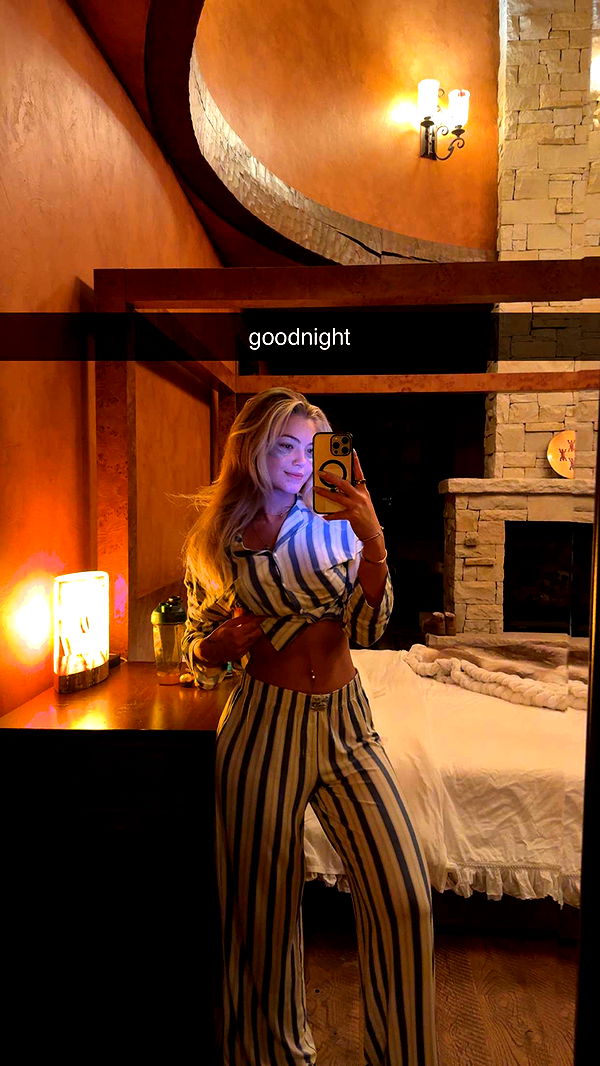 abigailwhhitee image ~ Altpins