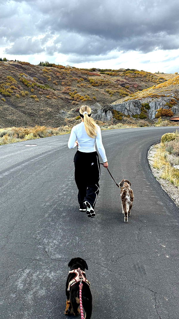 abigailwhhitee image ~ Altpins