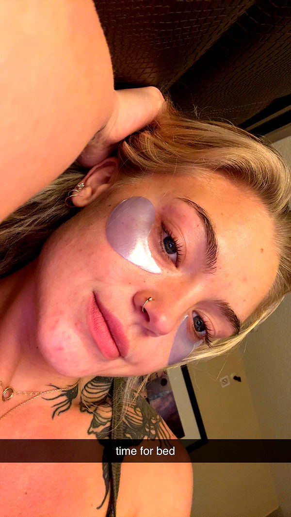 abigailwhhitee image ~ Altpins