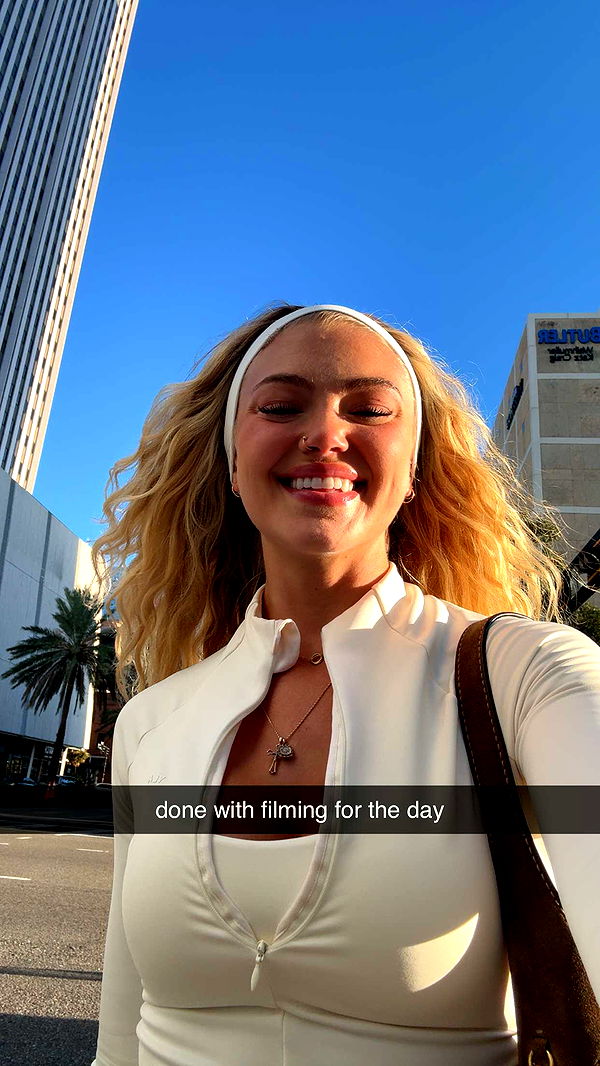 abigailwhhitee image ~ Altpins