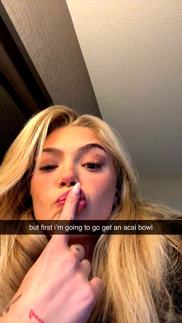 abigailwhhitee image ~ Altpins