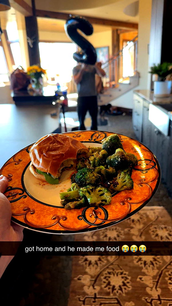 abigailwhhitee image ~ Altpins