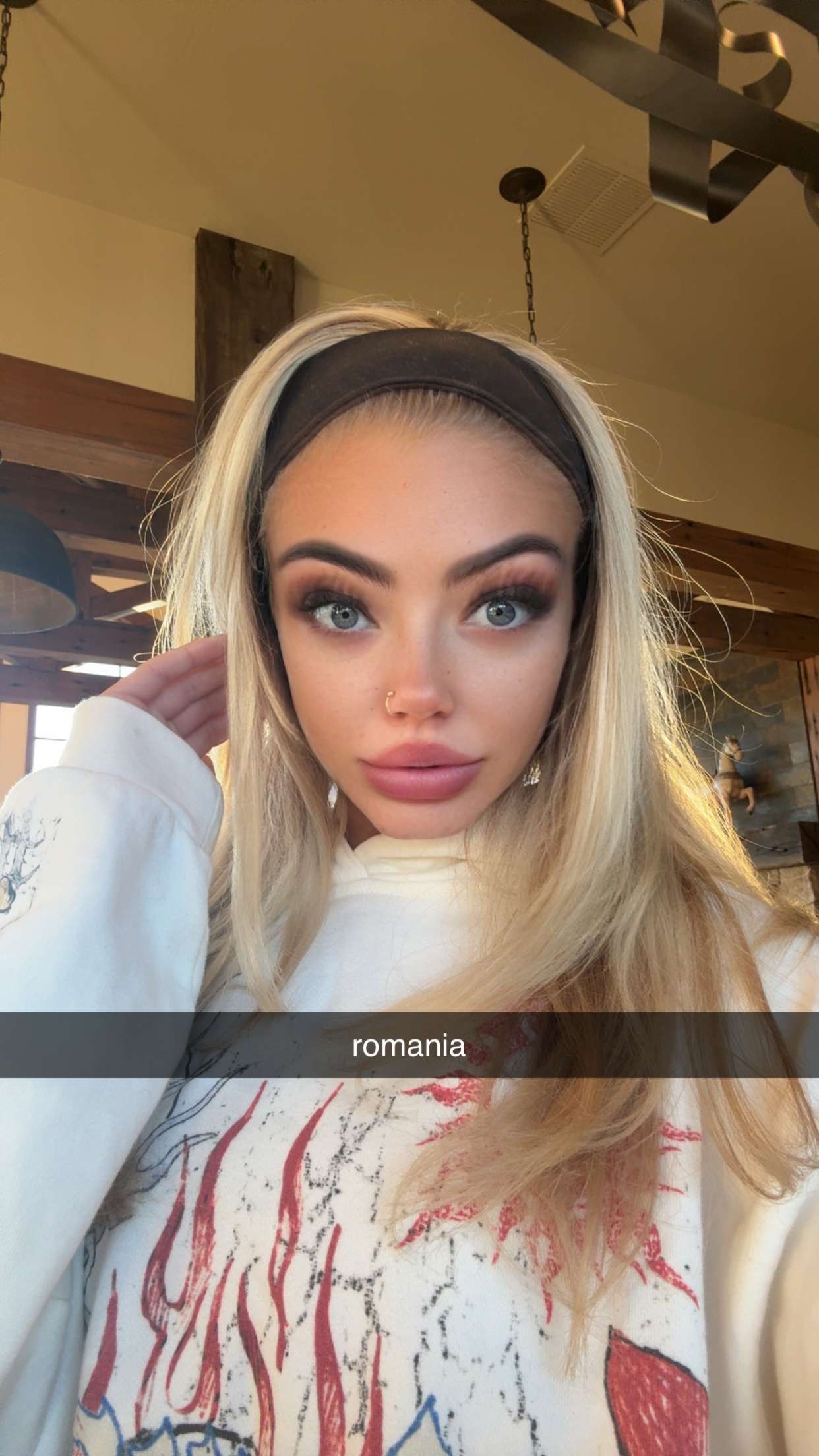 abigailwhhitee snapchat image archive image