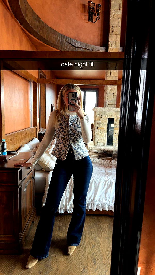 abigailwhhitee image ~ Altpins