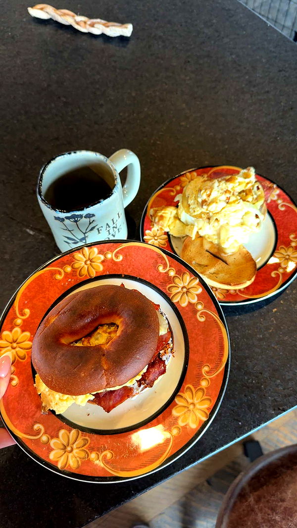 abigailwhhitee image ~ Altpins