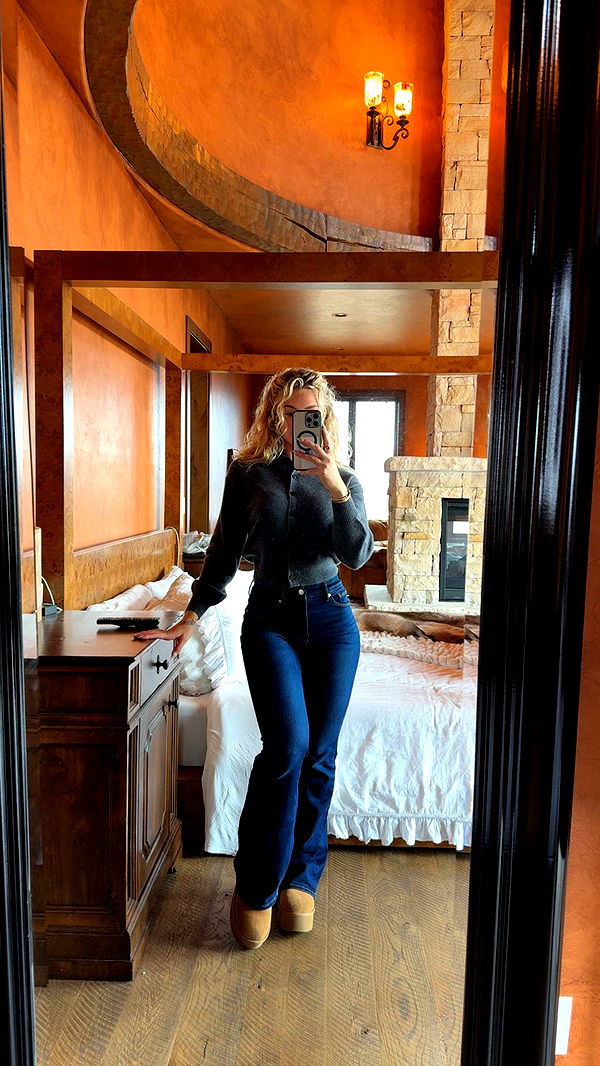 abigailwhhitee image ~ Altpins