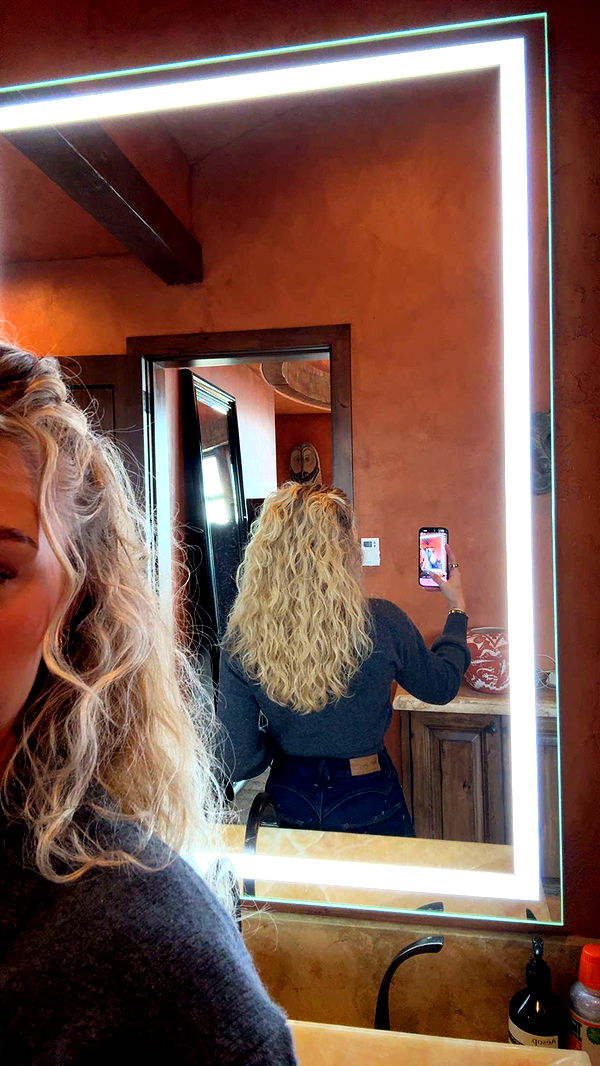 abigailwhhitee image ~ Altpins