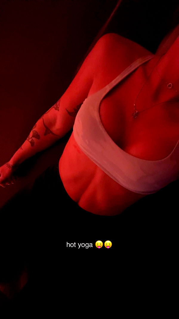 abigailwhhitee image ~ Altpins