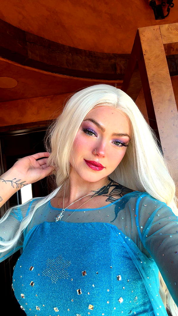 abigailwhhitee image ~ Altpins