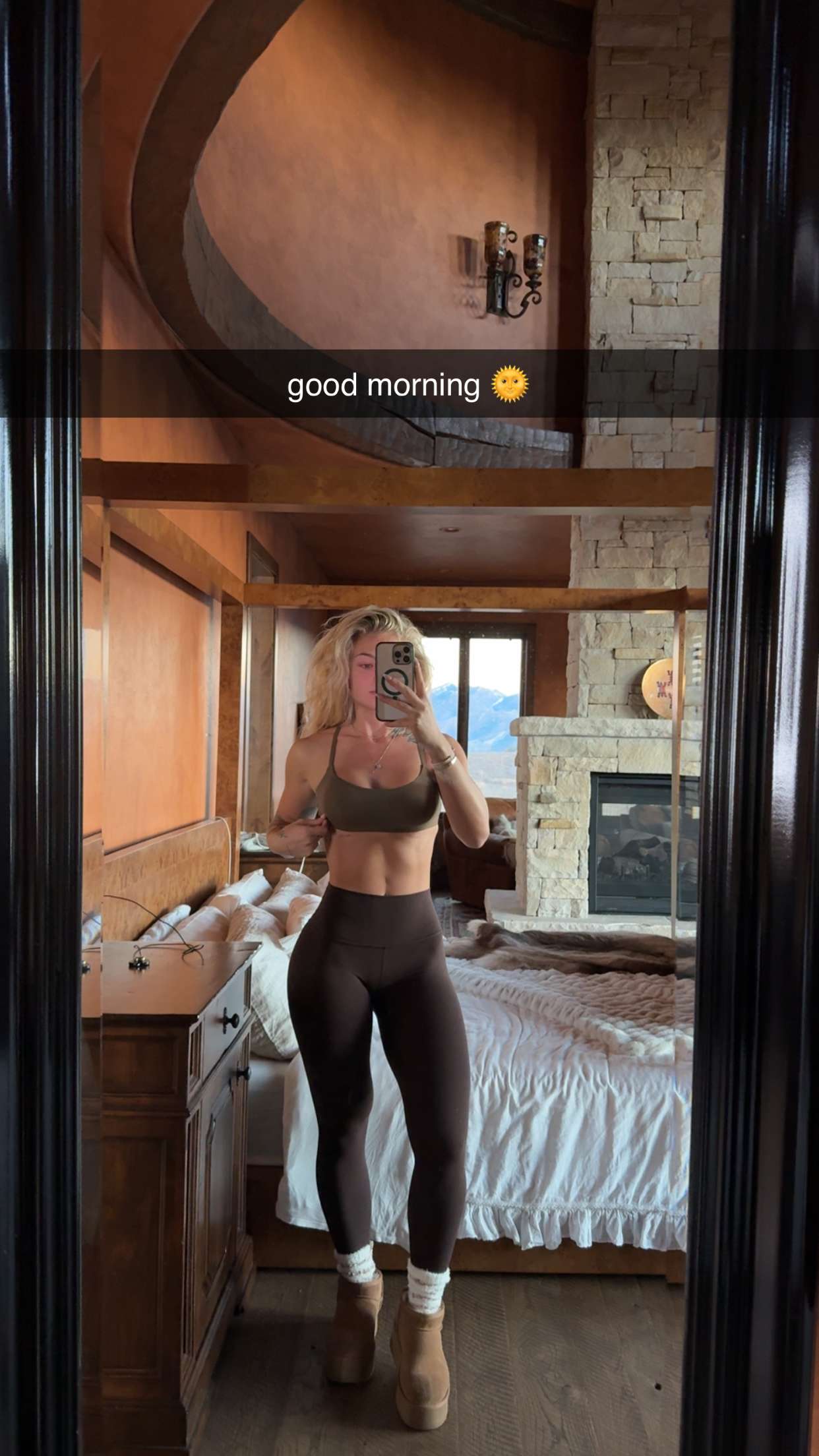 abigailwhhitee snapchat image archive image