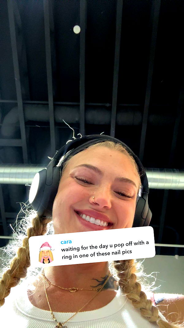 abigailwhhitee image ~ Altpins