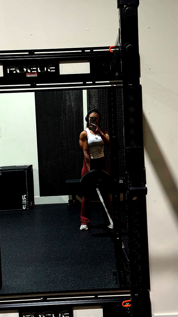 abigailwhhitee image ~ Altpins