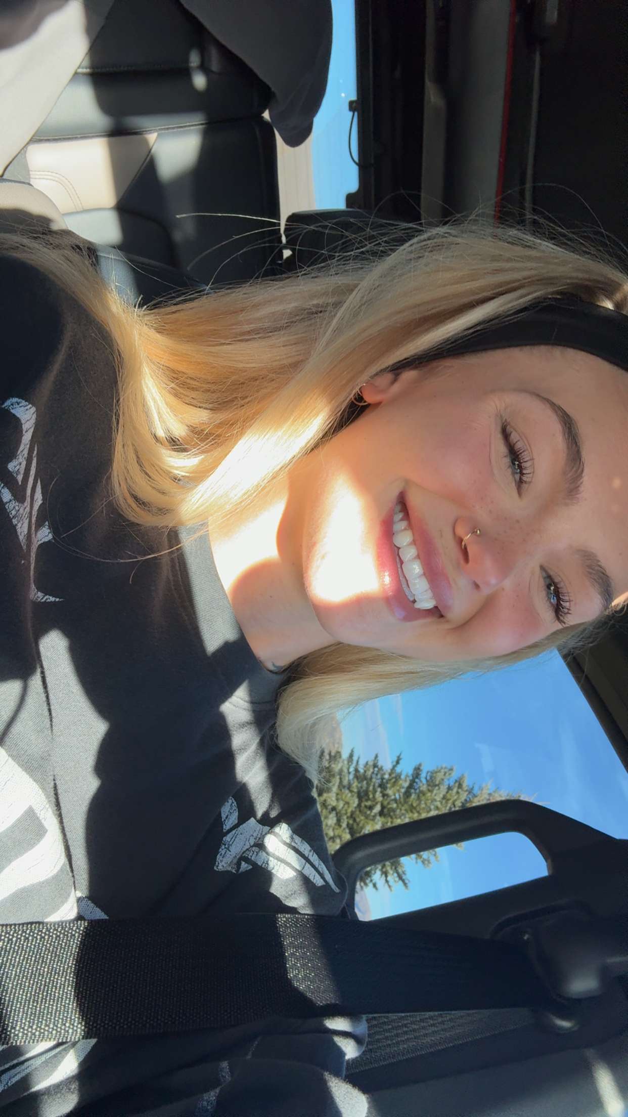 abigailwhhitee snapchat image archive image