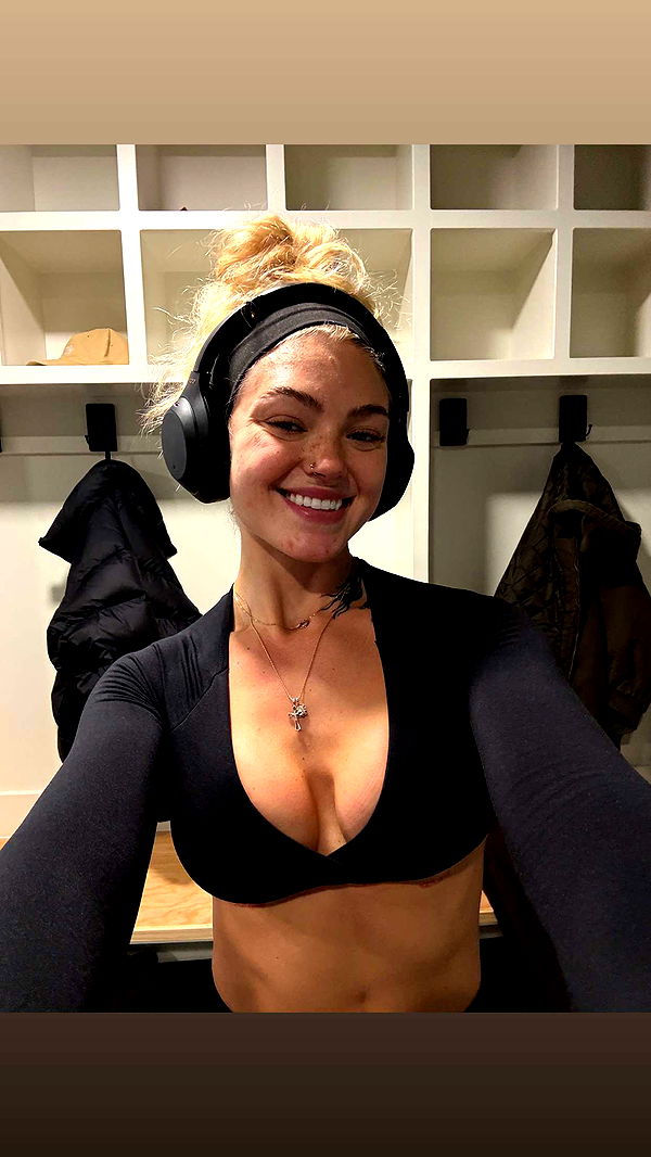 abigailwhhitee image ~ Altpins