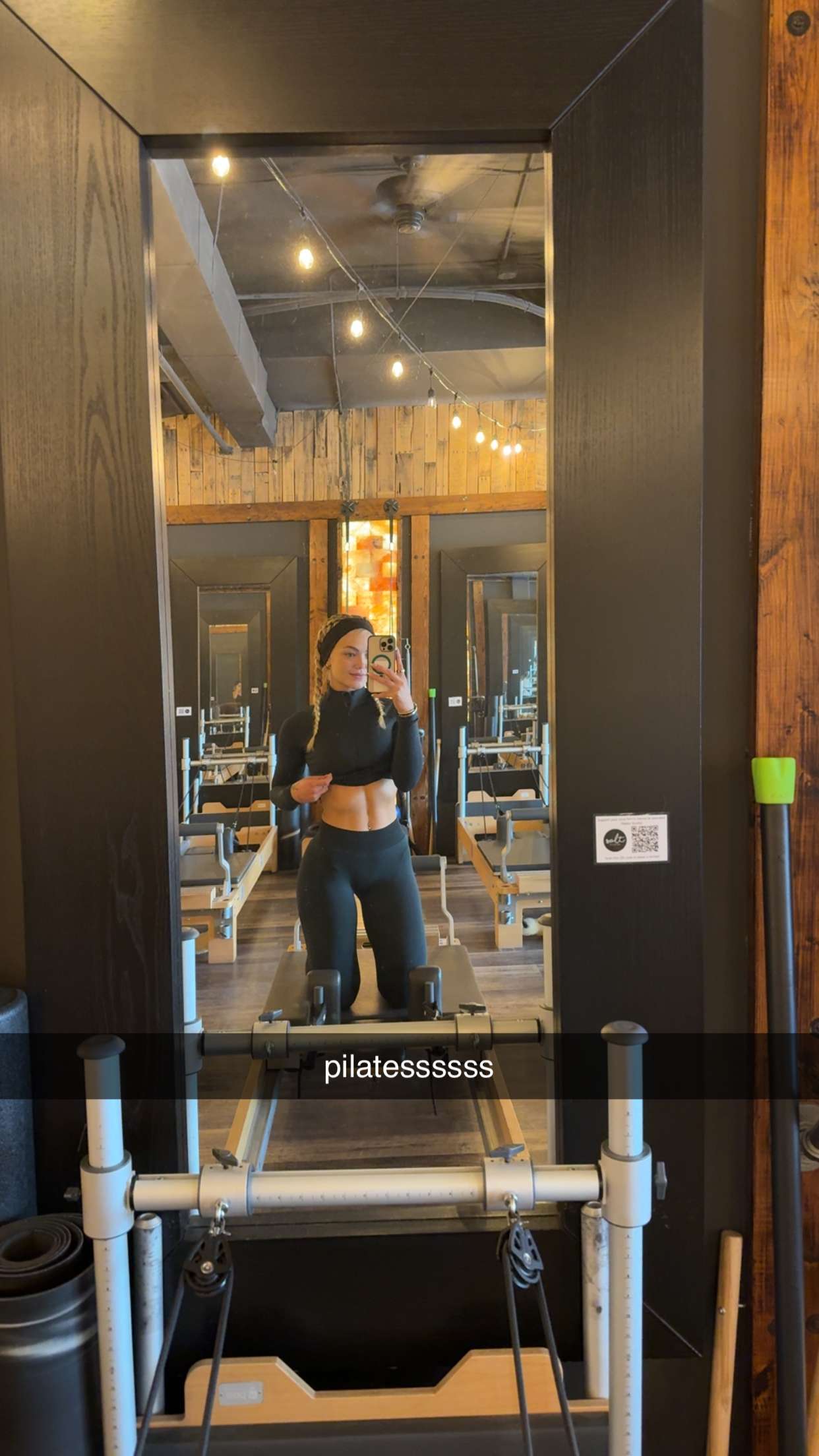 abigailwhhitee snapchat image archive image