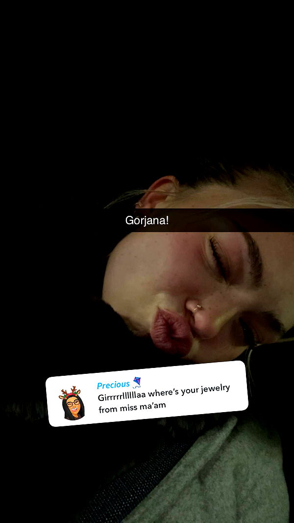 abigailwhhitee image ~ Altpins