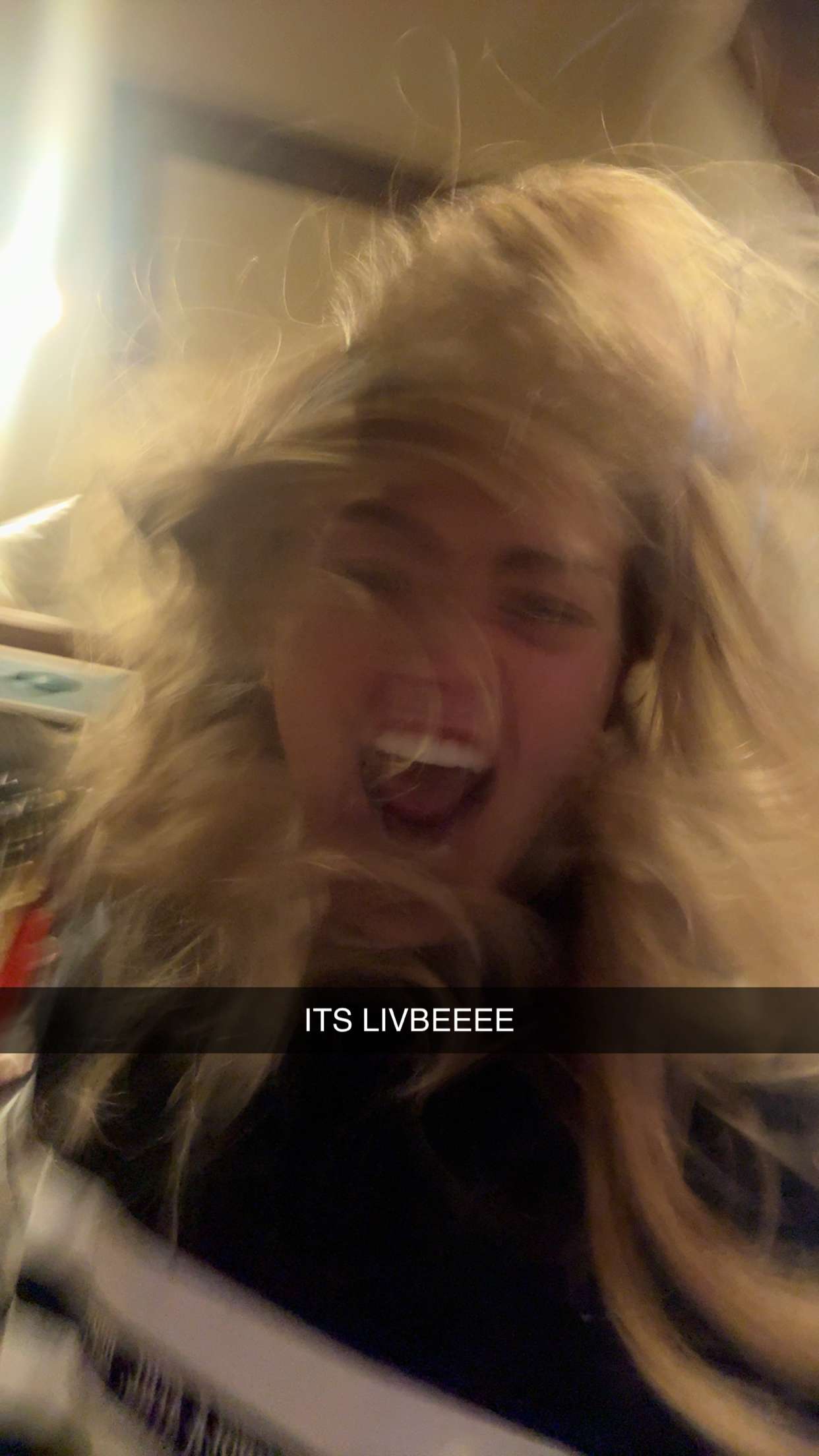 abigailwhhitee snapchat image archive image