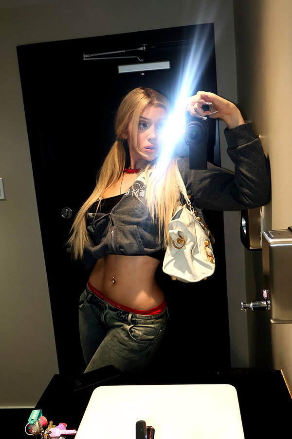 adee.ah snapchat image archive image