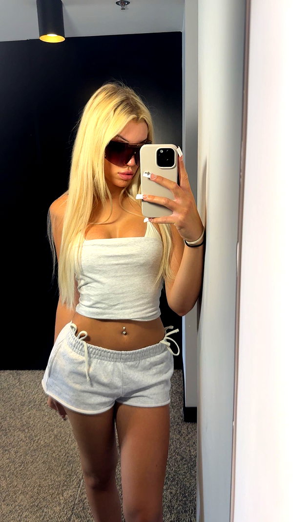 adee.ah snapchat image archive image