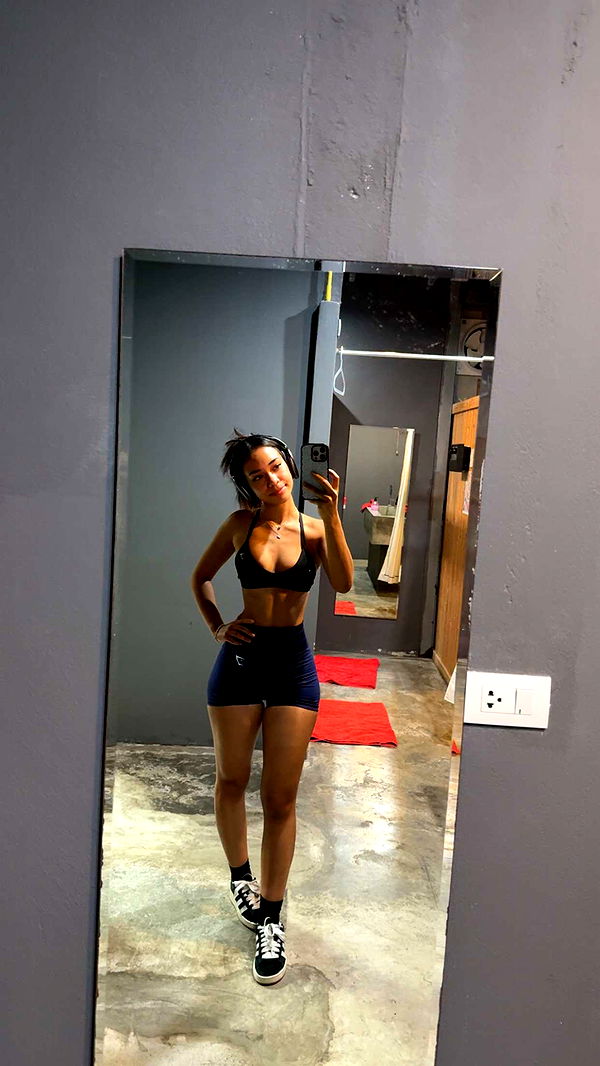 aimeejaiii image ~ Altpins