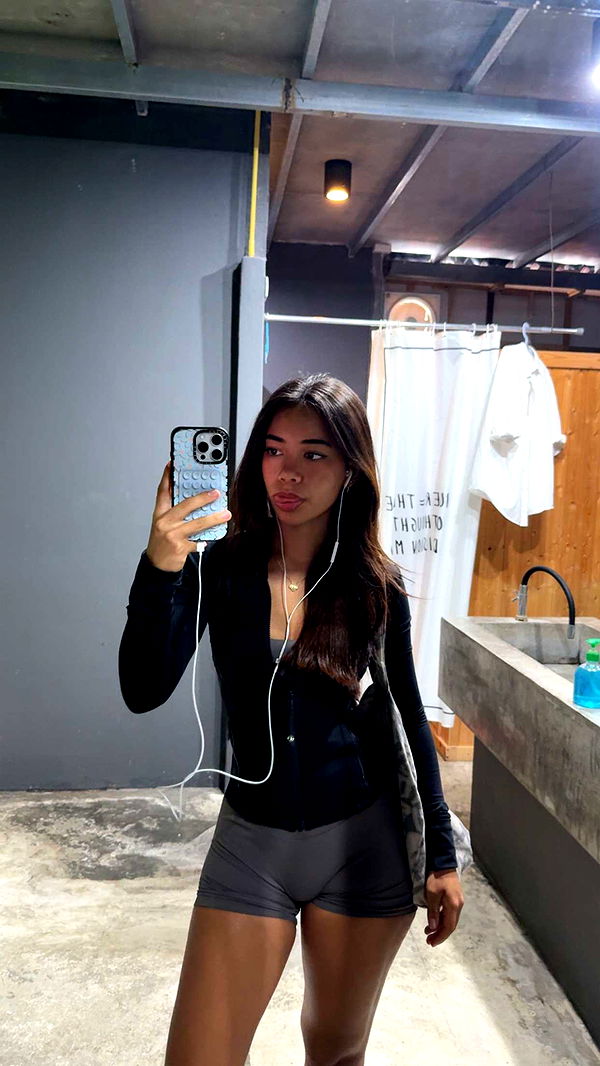 aimeejaiii image ~ Altpins