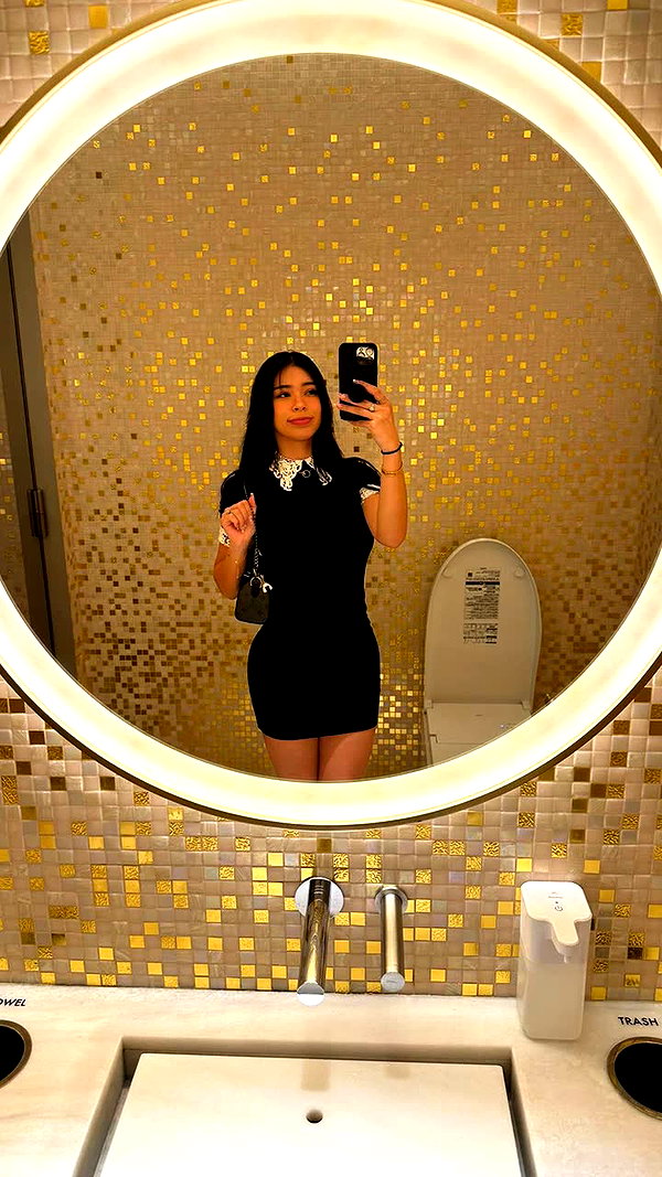 aishahsofeyy snapchat image archive image