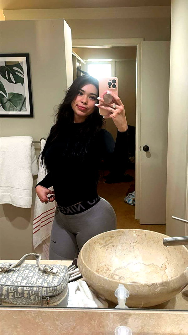 aishahsofeyy snapchat image archive image