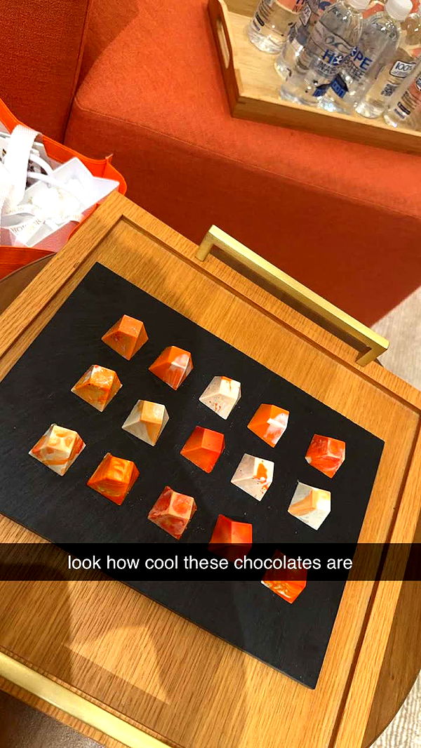 aishahsofeyy image ~ Altpins