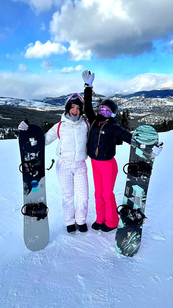 aishahsofeyy image ~ Altpins