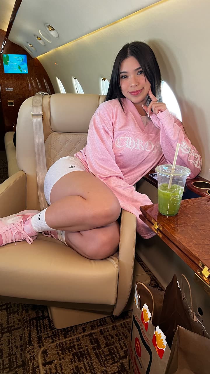 aishahsofeyy snapchat image archive image