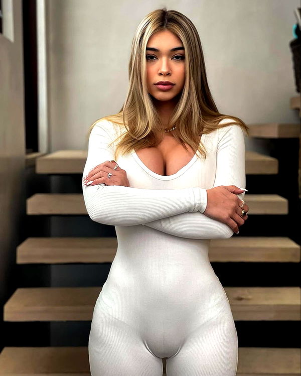 aishahsofeyy image ~ Altpins