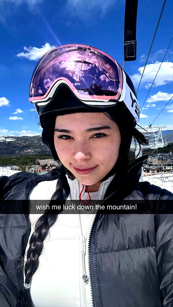 aishahsofeyy image ~ Altpins