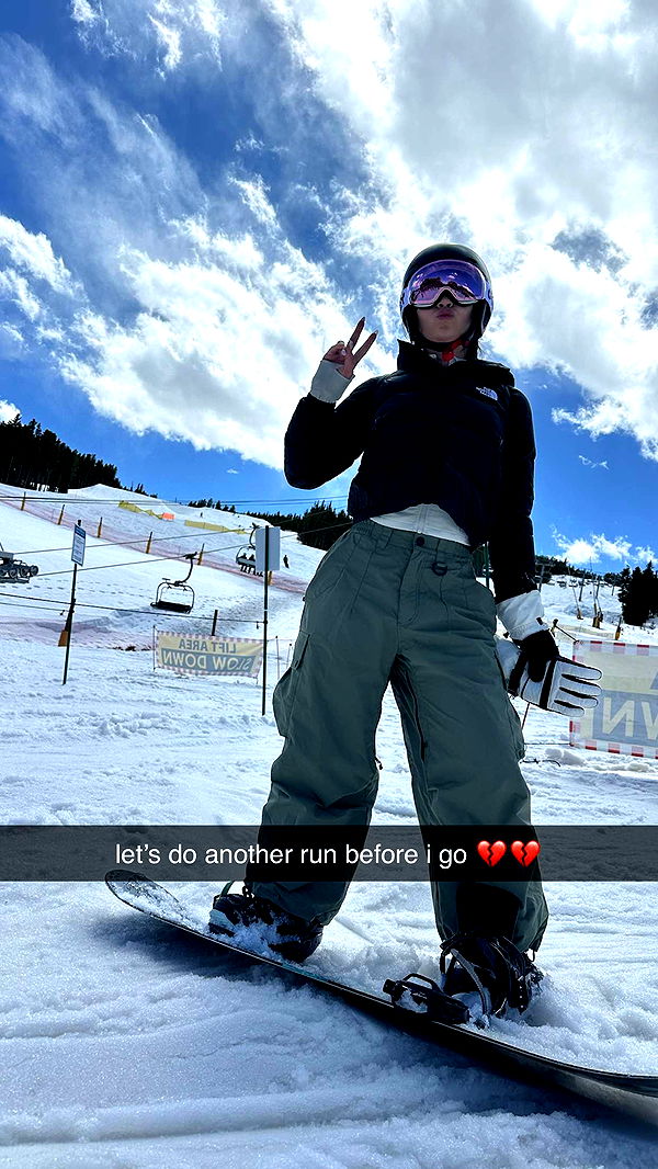 aishahsofeyy image ~ Altpins