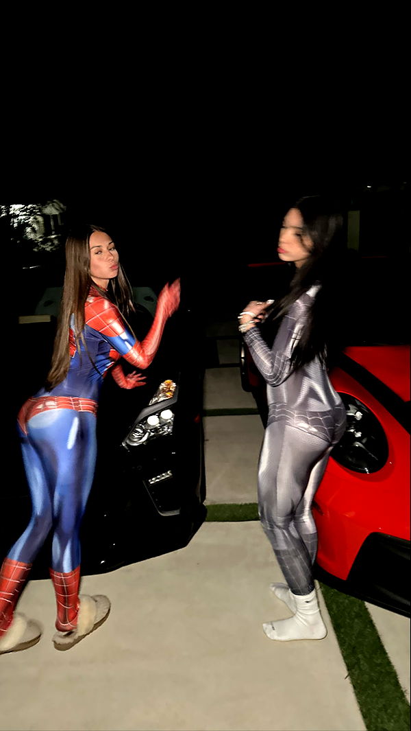 aishahsofeyy image ~ Altpins