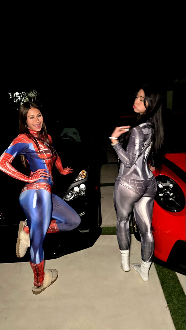 aishahsofeyy image ~ Altpins