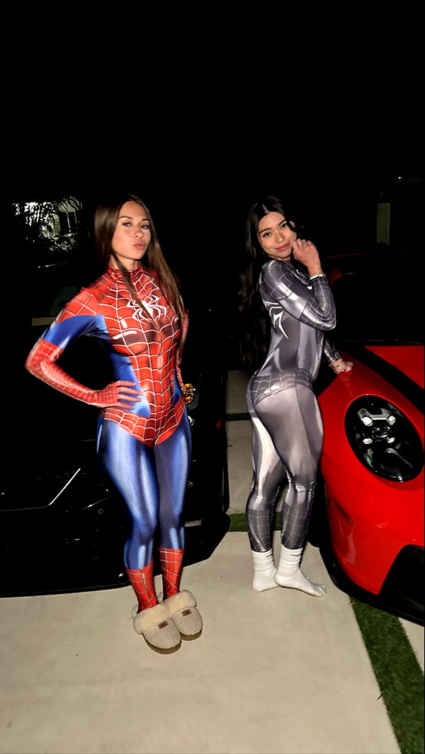 aishahsofeyy image ~ Altpins