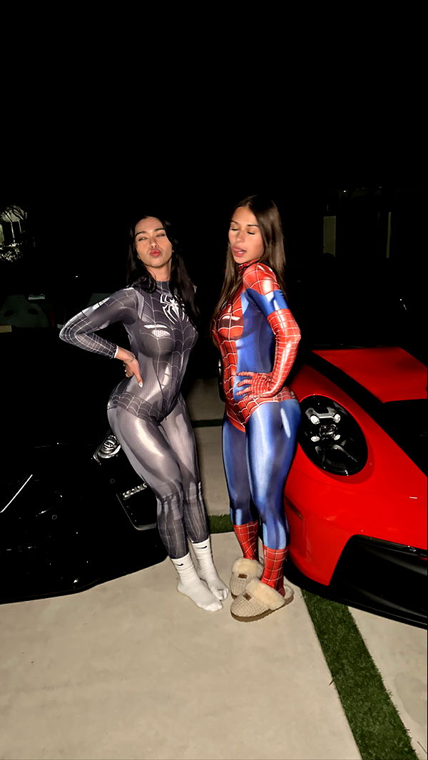 aishahsofeyy image ~ Altpins