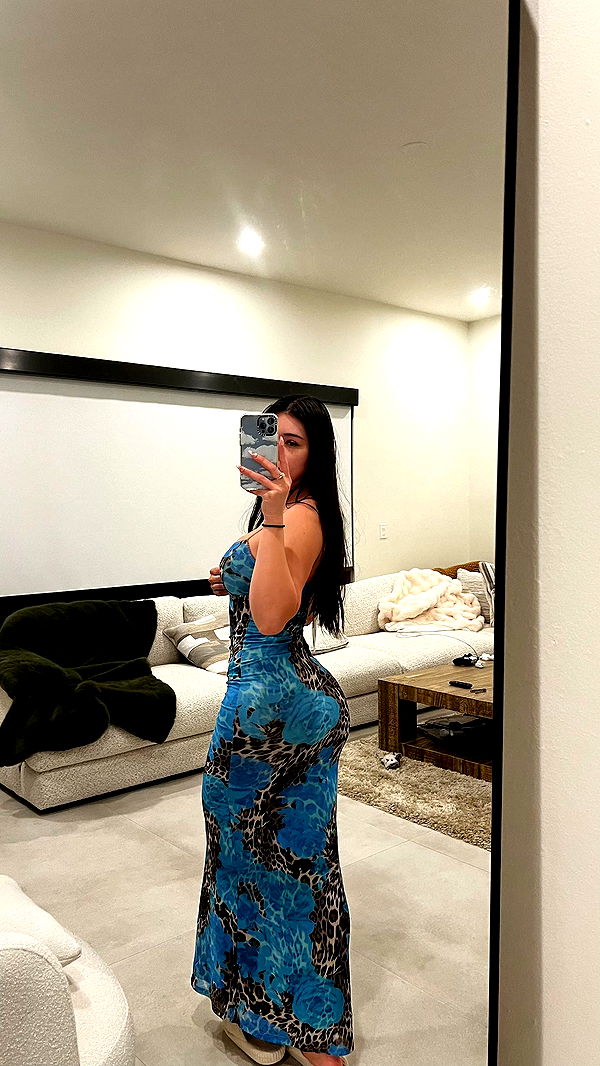 aishahsofeyy image ~ Altpins