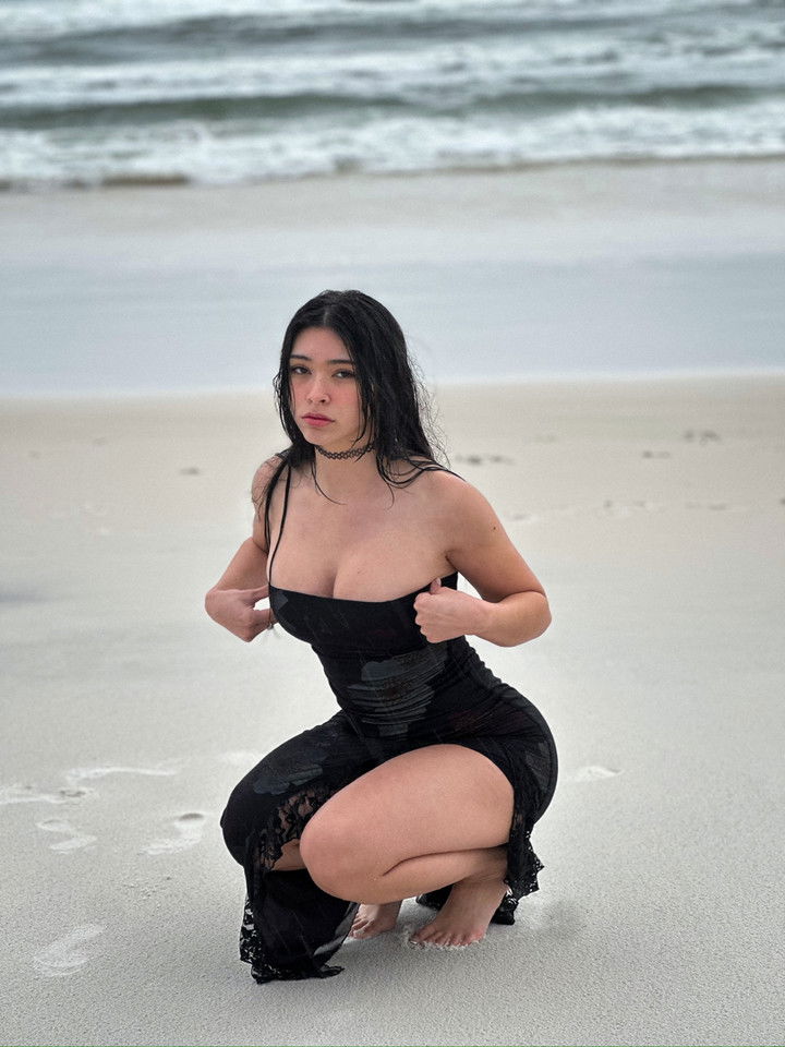 aishahsofeyy snapchat image archive image