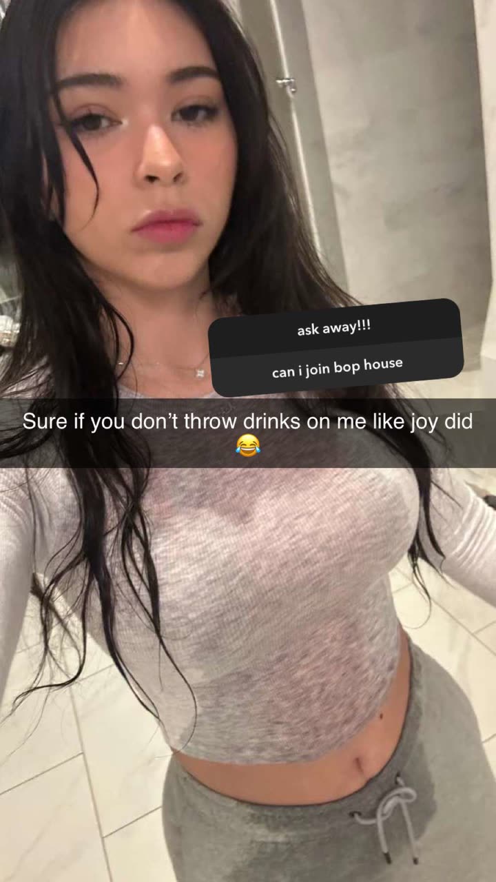 aishahsofeyy snapchat image archive image