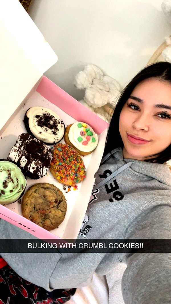 aishahsofeyy image ~ Altpins