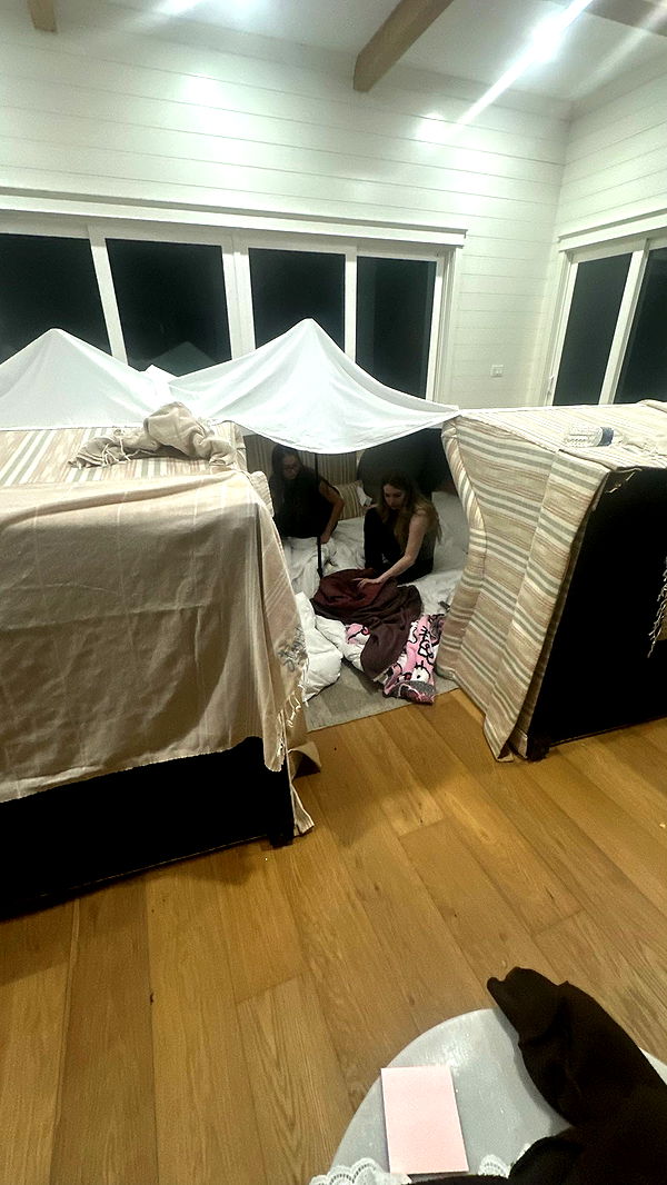 aishahsofeyy image ~ Altpins