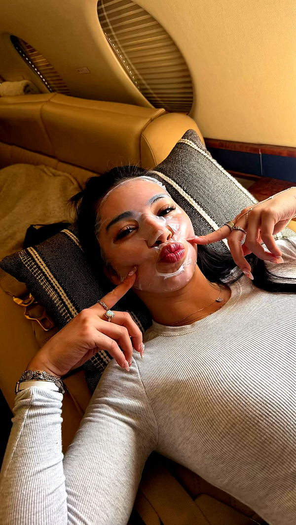 aishahsofeyy image ~ Altpins