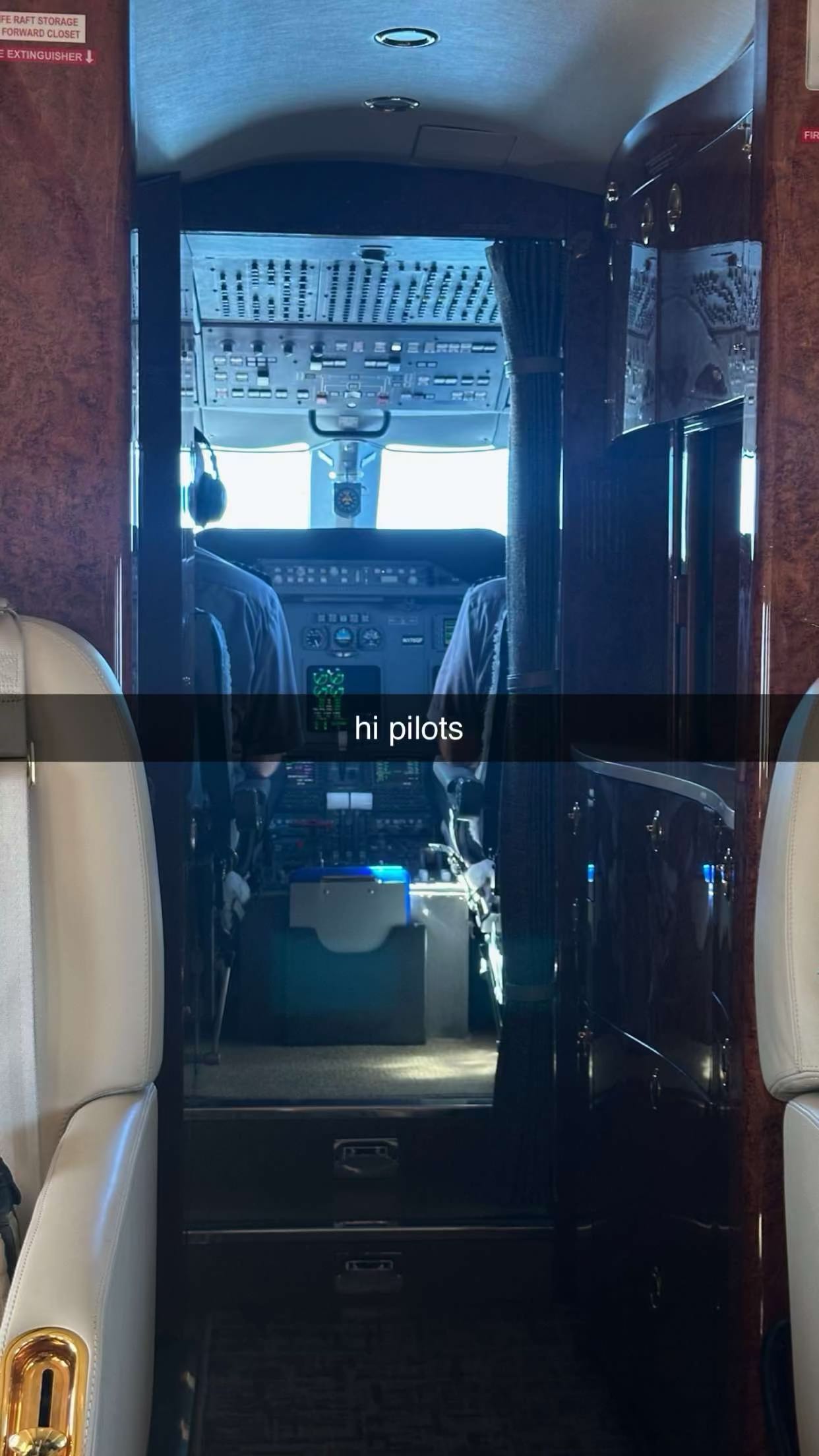 aishahsofeyy snapchat image archive image