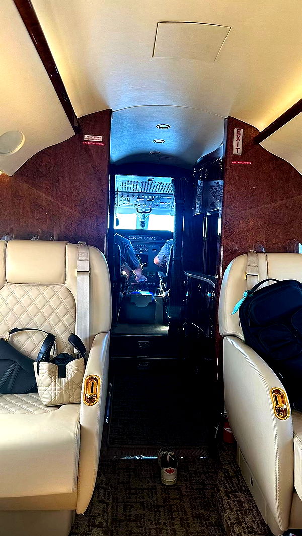 aishahsofeyy image ~ Altpins