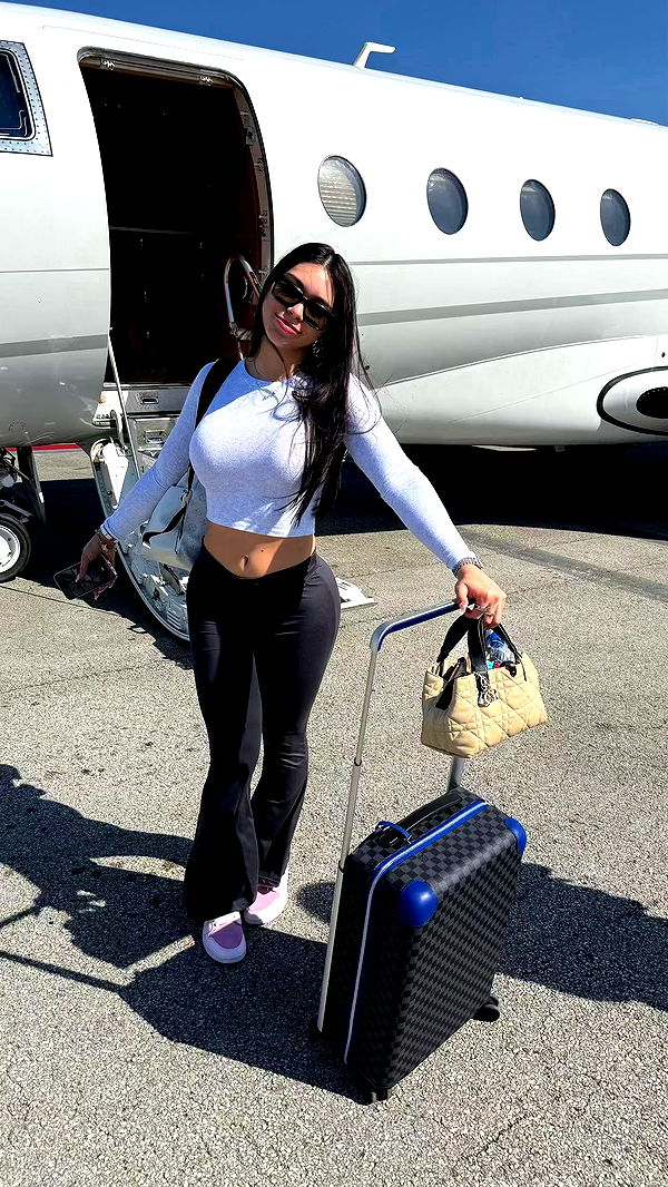 aishahsofeyy image ~ Altpins