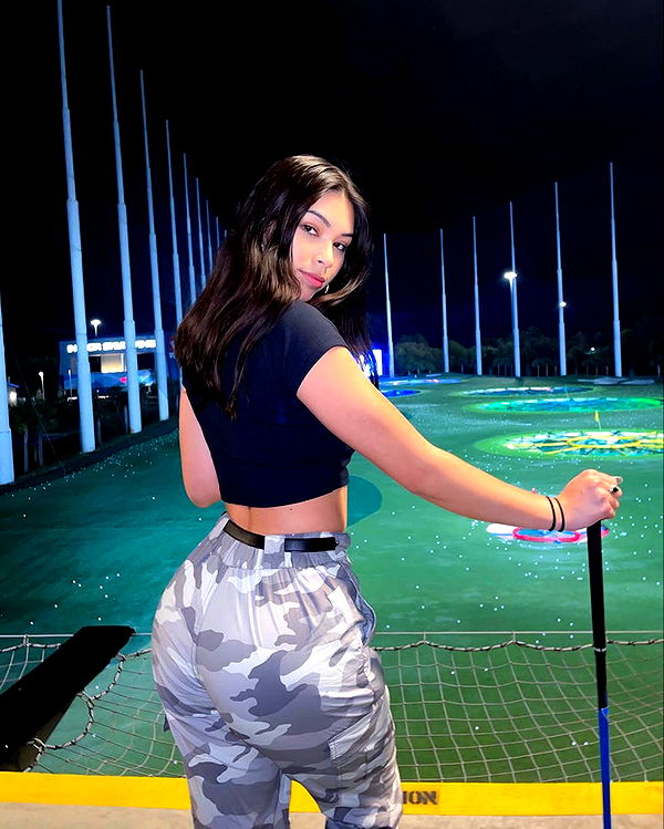 aishahsofeyy image ~ Altpins